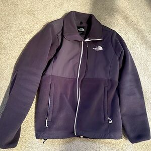 Northface Purple Fleece Small New Condition